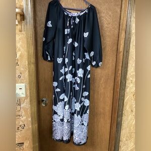 Vintage Granada ladies long night gown